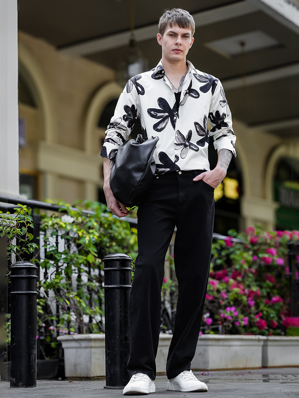 Street fashion e-commerce photography